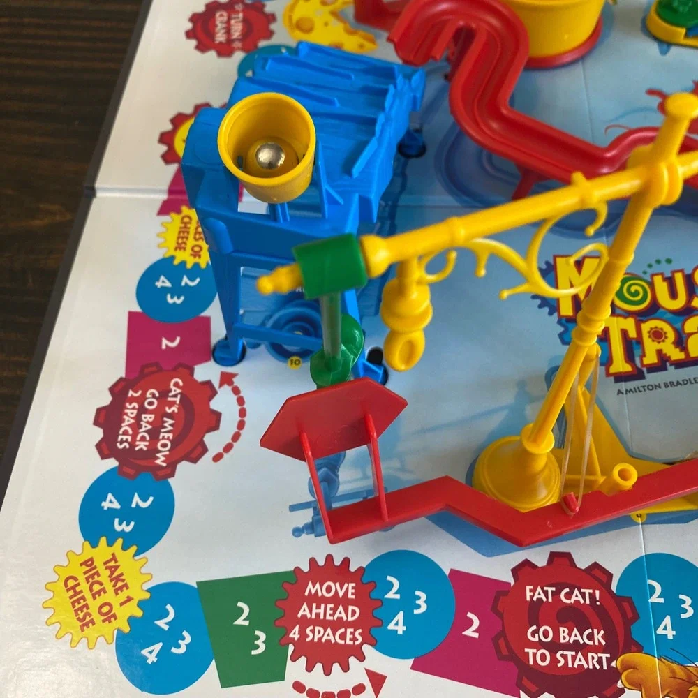 Milton Bradley Mouse Trap Board Game COMPLETE 1999 Vintage Hasbro 90s